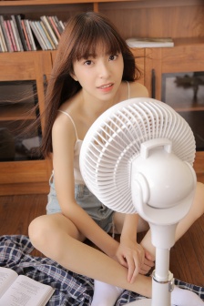 cao死你小sao货湿透了